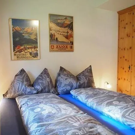Curtins-sassella 1 Apartment